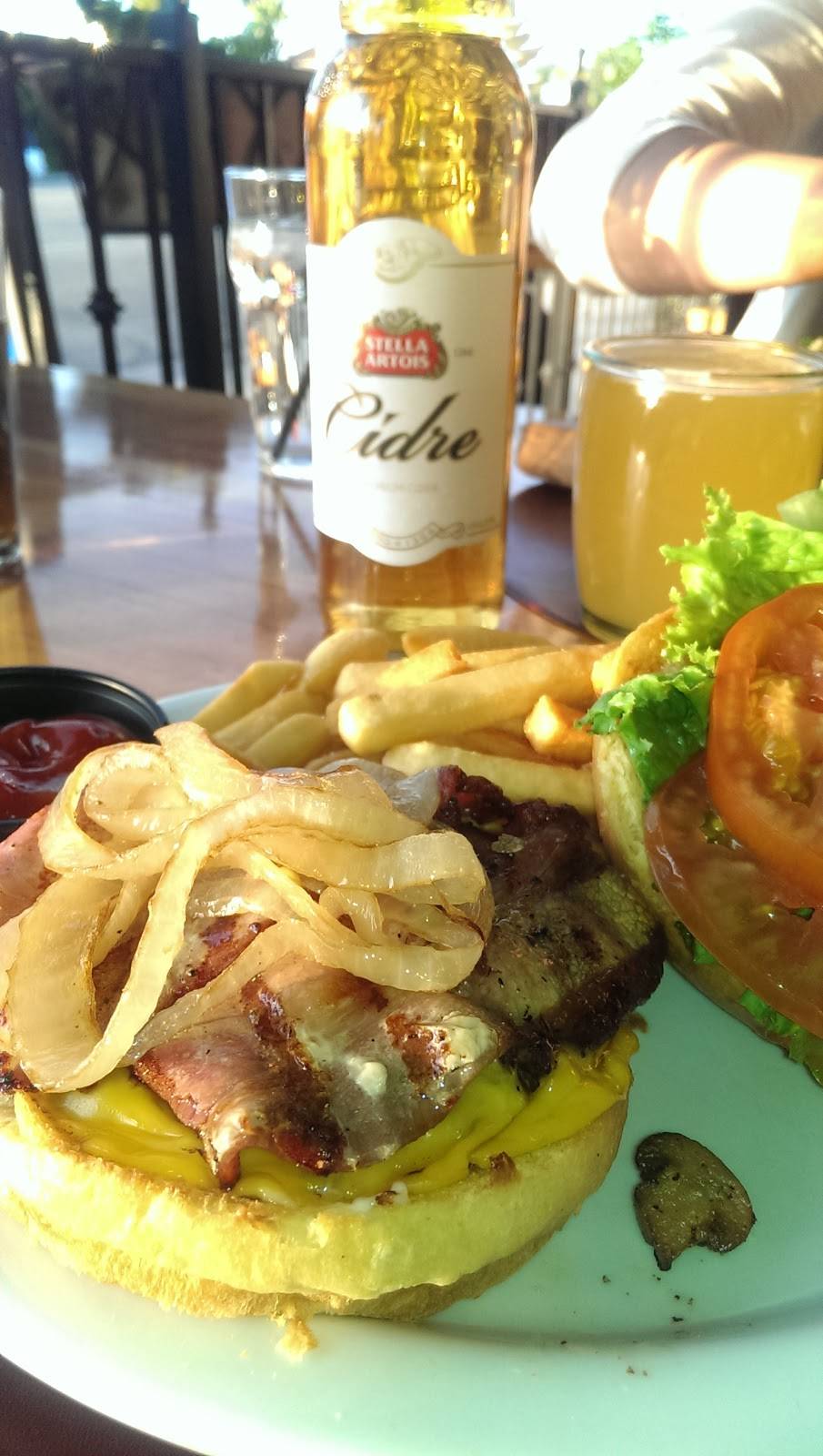 White Harte Public House | restaurant | 22456 Ventura Blvd, Woodland Hills, CA 91364, USA | 8182243822 OR +1 818-224-3822