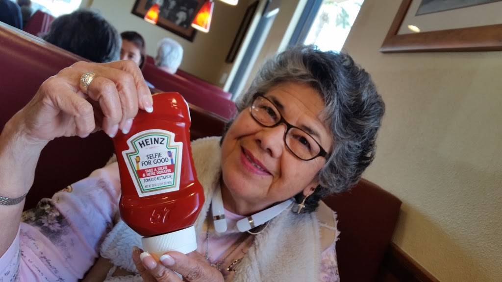 Yum Yum Restaurant | restaurant | 1303, 541 N D St, San Bernardino, CA 92401, USA | 9098850150 OR +1 909-885-0150