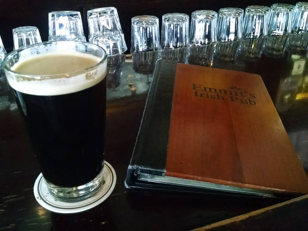 Emmits Irish Pub | restaurant | 495 N Milwaukee Ave, Chicago, IL 60654, USA | 3125639631 OR +1 312-563-9631