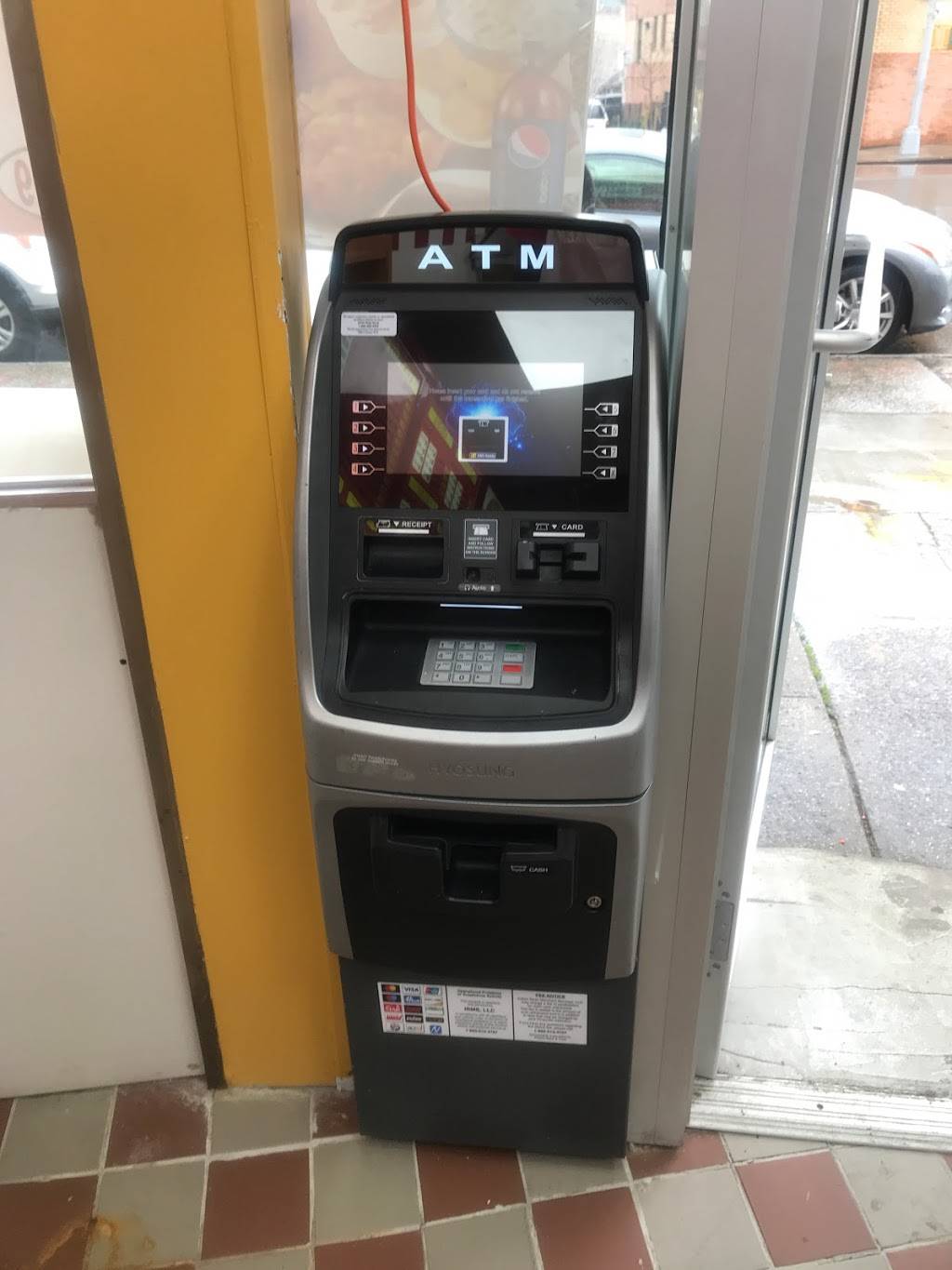 Mama’s fried chicken | restaurant | 195-29 Jamaica Ave, Hollis, NY 11423, USA | 7184813931 OR +1 718-481-3931