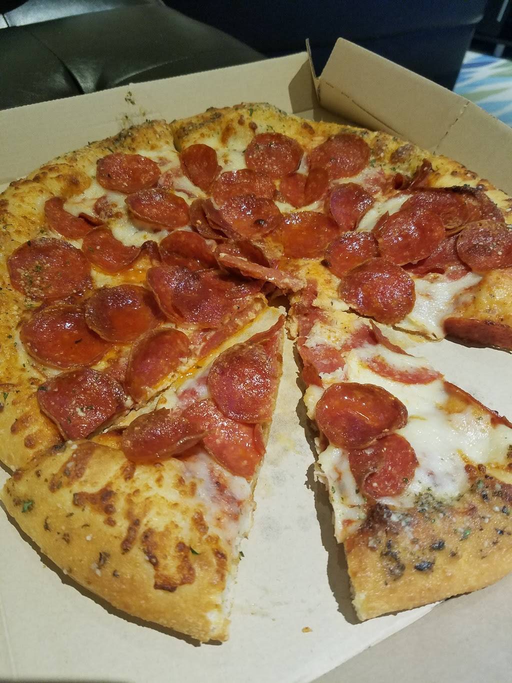 Pizza Hut | restaurant | 299 Muddy Branch Rd, Gaithersburg, MD 20878, USA | 3019900202 OR +1 301-990-0202