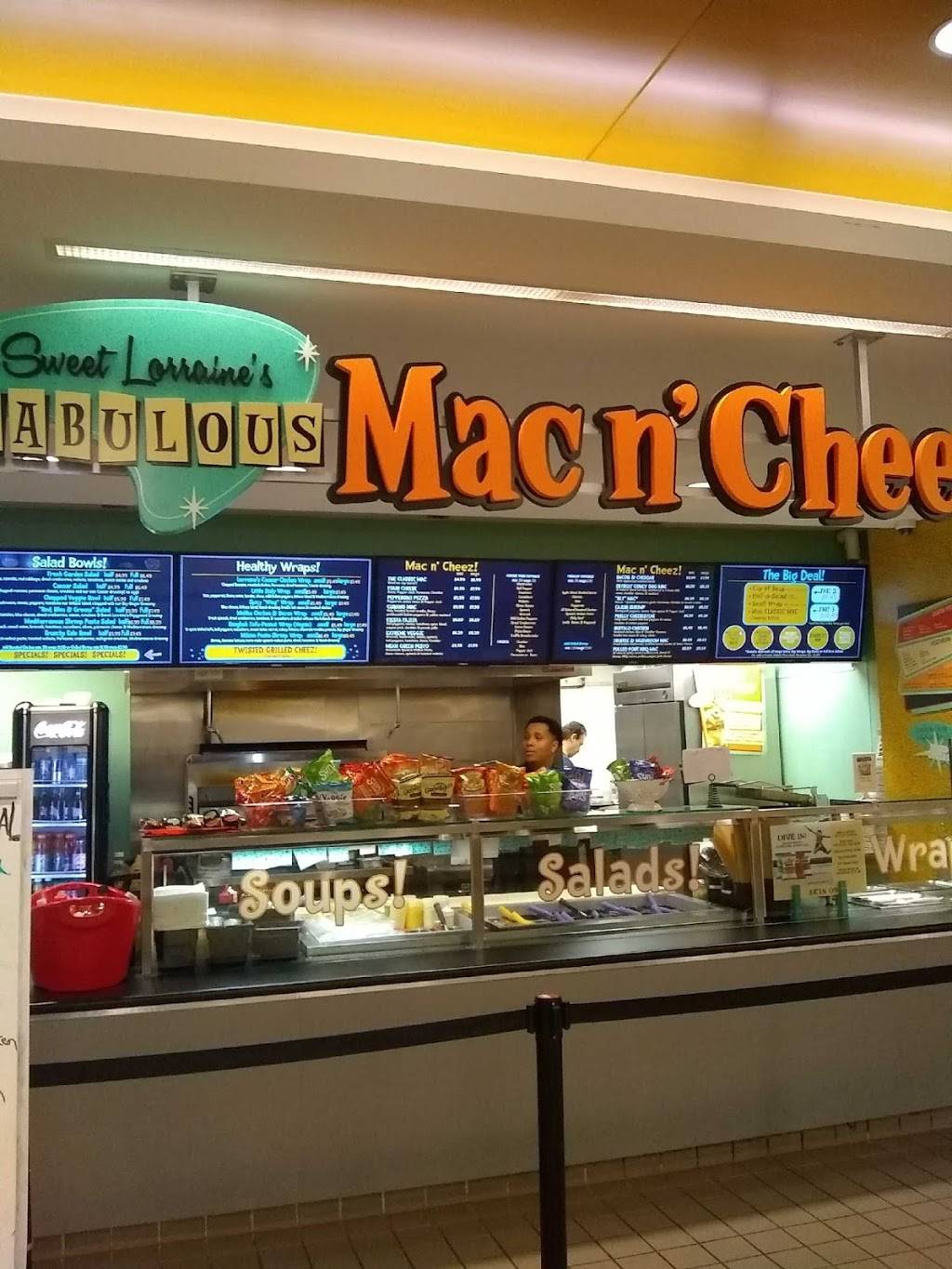 Mac n Cheez! | restaurant | 200 Renaissance Center #200, Detroit, MI 48243, USA | 3136564838 OR +1 313-656-4838