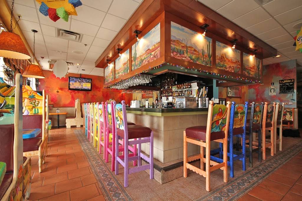 Good Tequilas Mexican Grill | restaurant | 950 Elk Grove Town Center, Elk Grove Village, IL 60007, USA | 8478715164 OR +1 847-871-5164