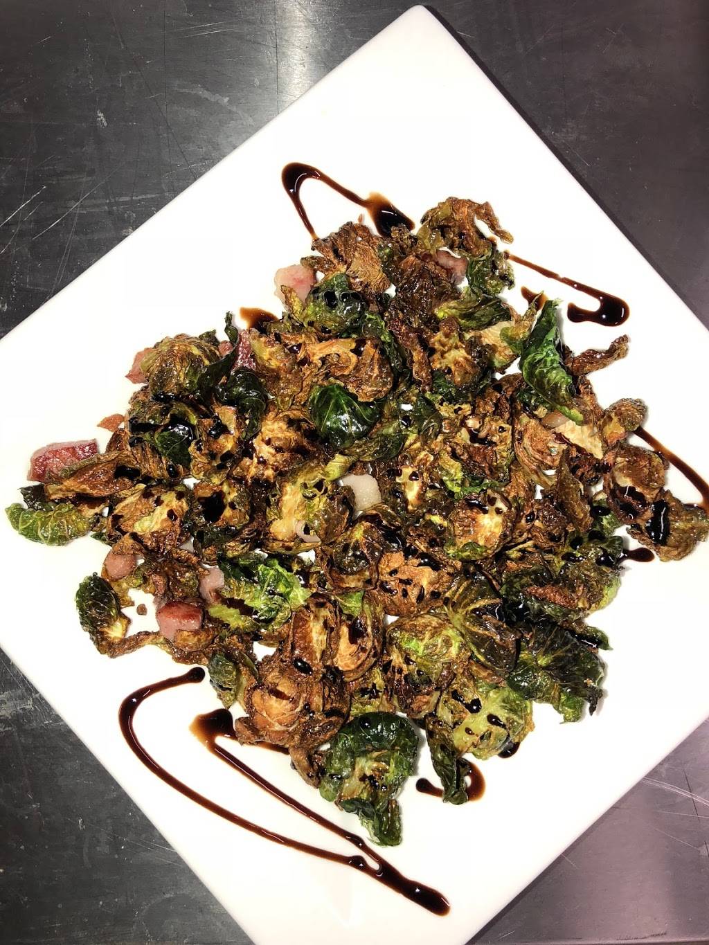 Sportsman’s Kitchen and Keg | restaurant | 46 Sebago Rd, Sebago, ME 04029, USA | 2077875209 OR +1 207-787-5209