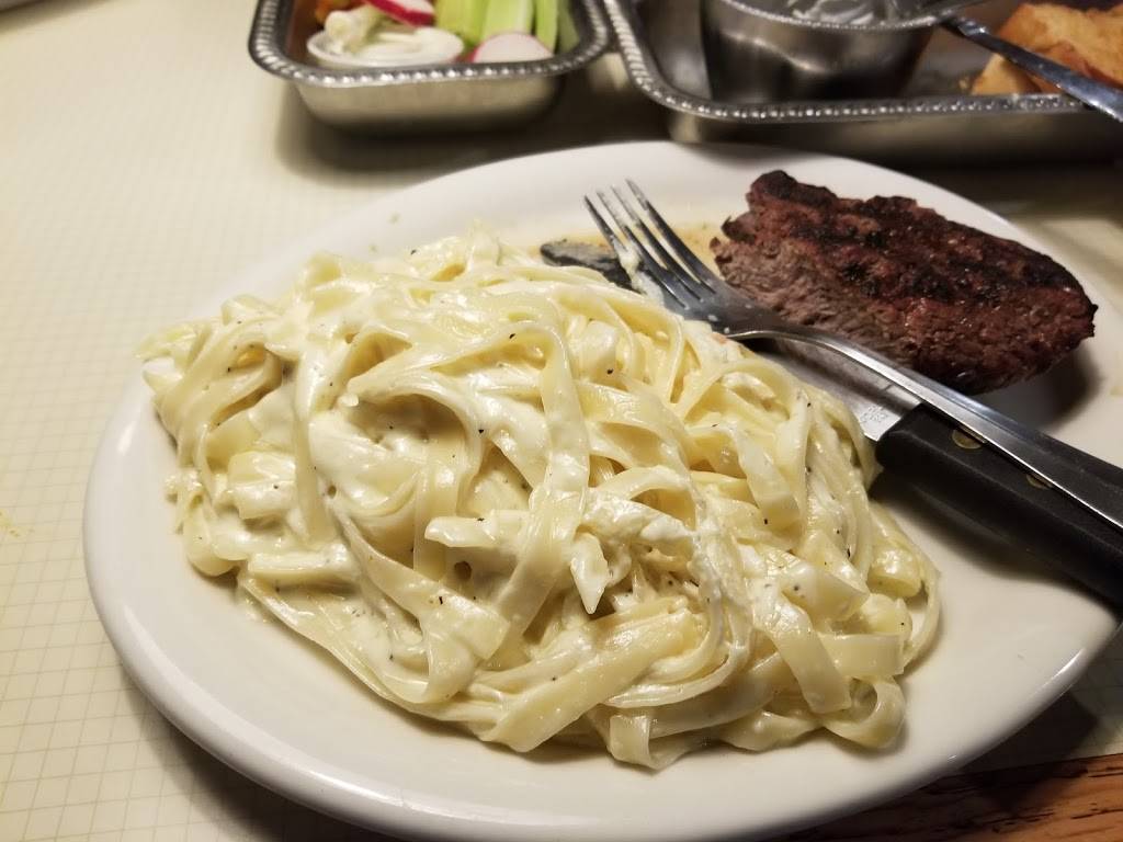 Carlos Restaurant | meal takeaway | 560 W 14th Pl, Chicago Heights, IL 60411, USA | 7087479480 OR +1 708-747-9480