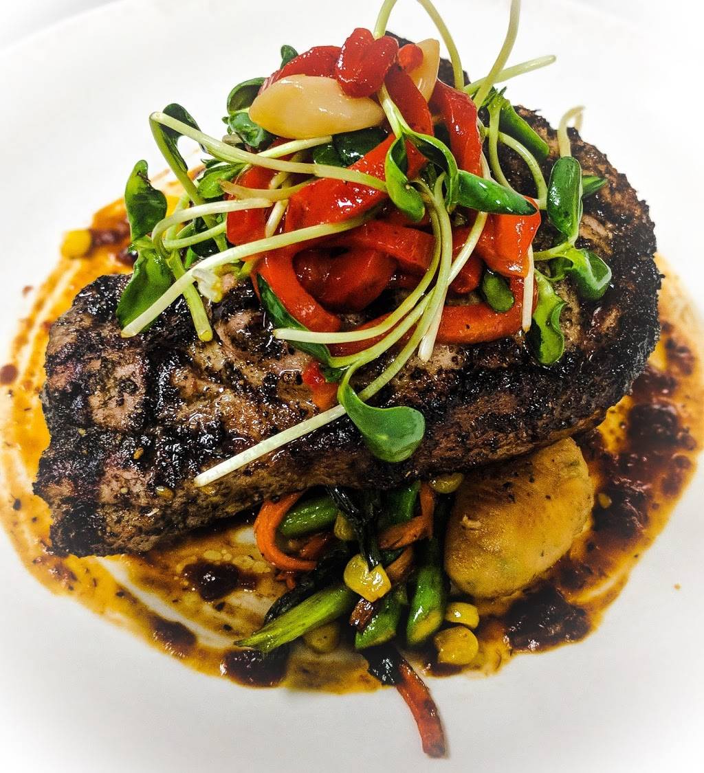 Carmellas an Italian Bistro | restaurant | 716 N Casaloma Dr, Appleton, WI 54913, USA | 9208824044 OR +1 920-882-4044