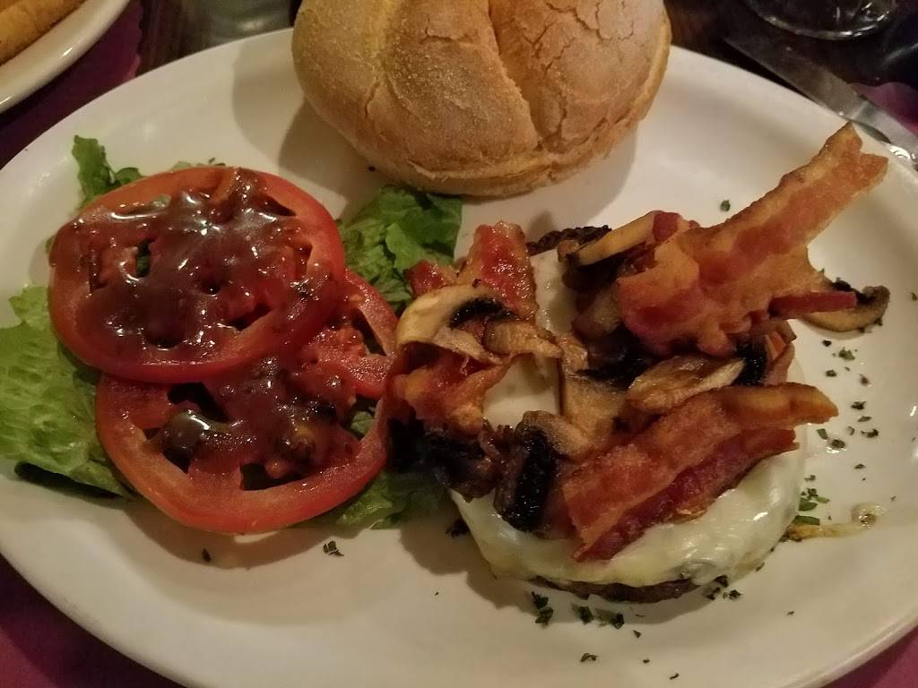 Brick Front Restaurant-Lounge | restaurant | 134 Church St, Laconia, NH 03246, USA | 6035240399 OR +1 603-524-0399