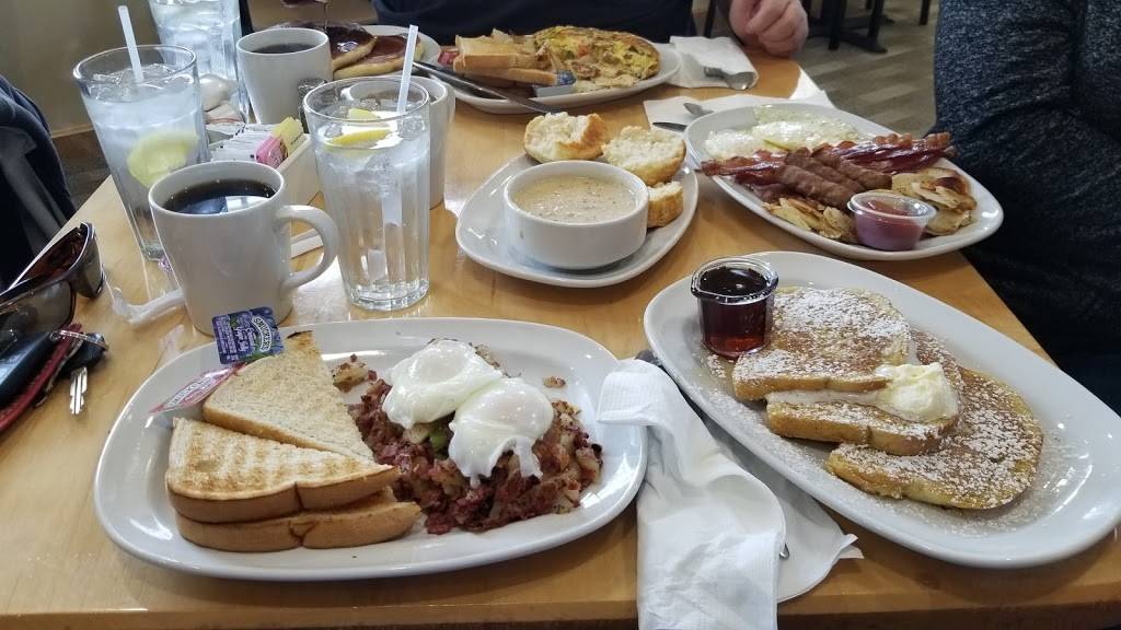 Golden Rye Grille | restaurant | 10745 Main St, New Middletown, OH 44442, USA | 3305429925 OR +1 330-542-9925