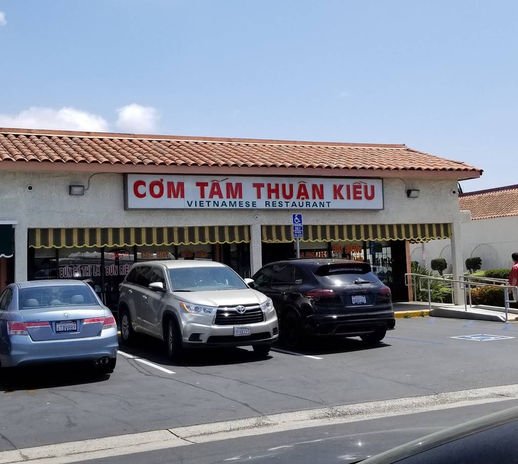 Com Tam Thuan Kieu | restaurant | 14282 Brookhurst St, Garden Grove, CA 92843, USA | 7145314852 OR +1 714-531-4852