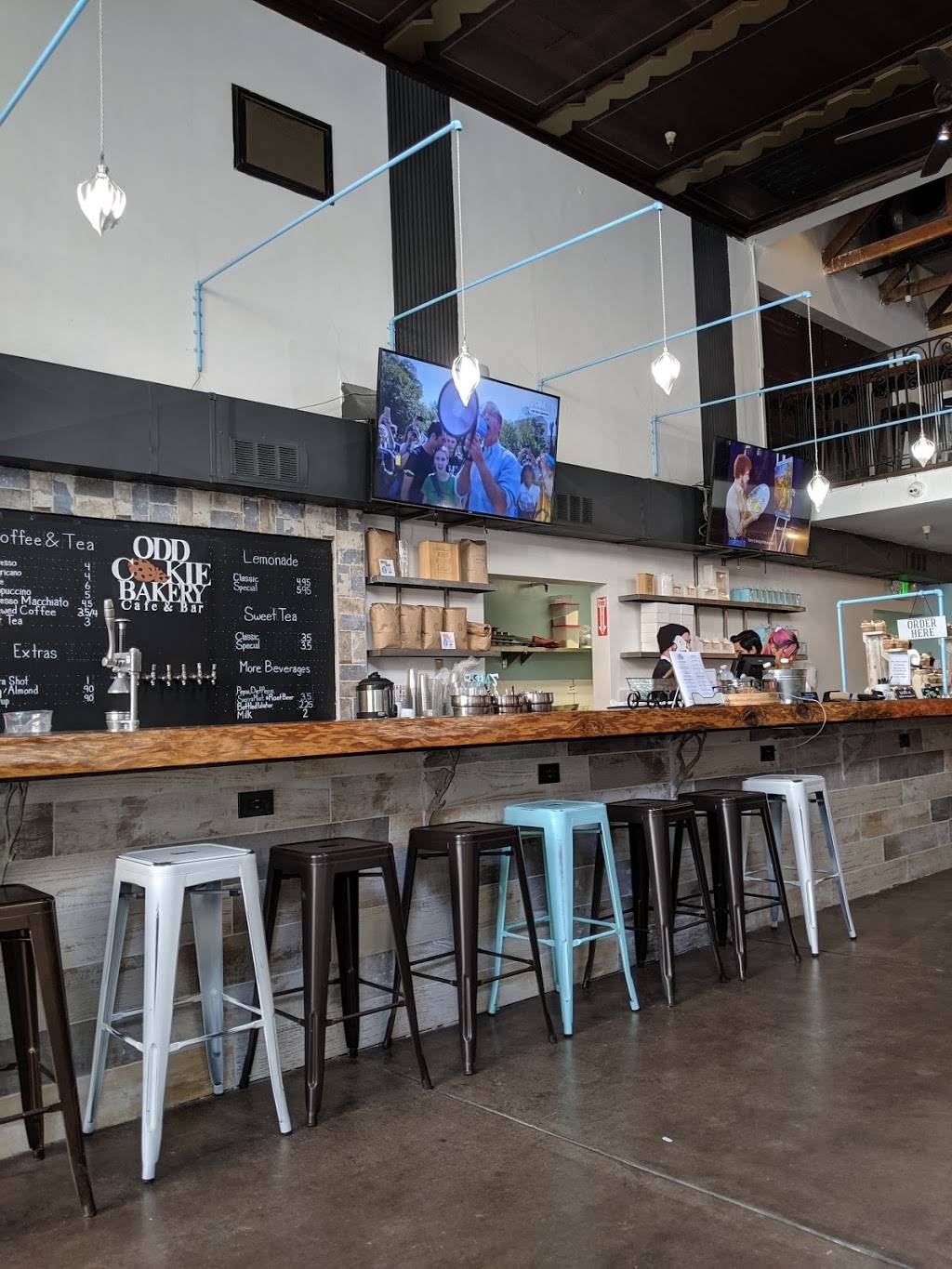 Odd Cookie Bakery Cafe & Bar | restaurant | 1015 9th St, Sacramento, CA 95814, USA | 9162284709 OR +1 916-228-4709