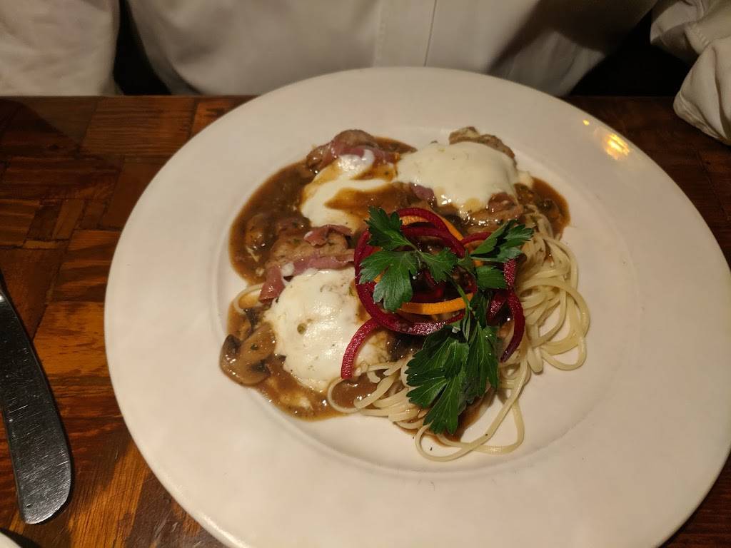 Front Street Restaurant | restaurant | 230 Commercial St, Provincetown, MA 02657, USA | 5084879715 OR +1 508-487-9715