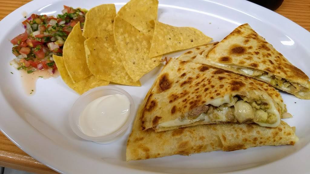 Nicos Tacos | restaurant | 1865 Lincoln Blvd #4, Santa Monica, CA 90404, USA | 4243228370 OR +1 424-322-8370