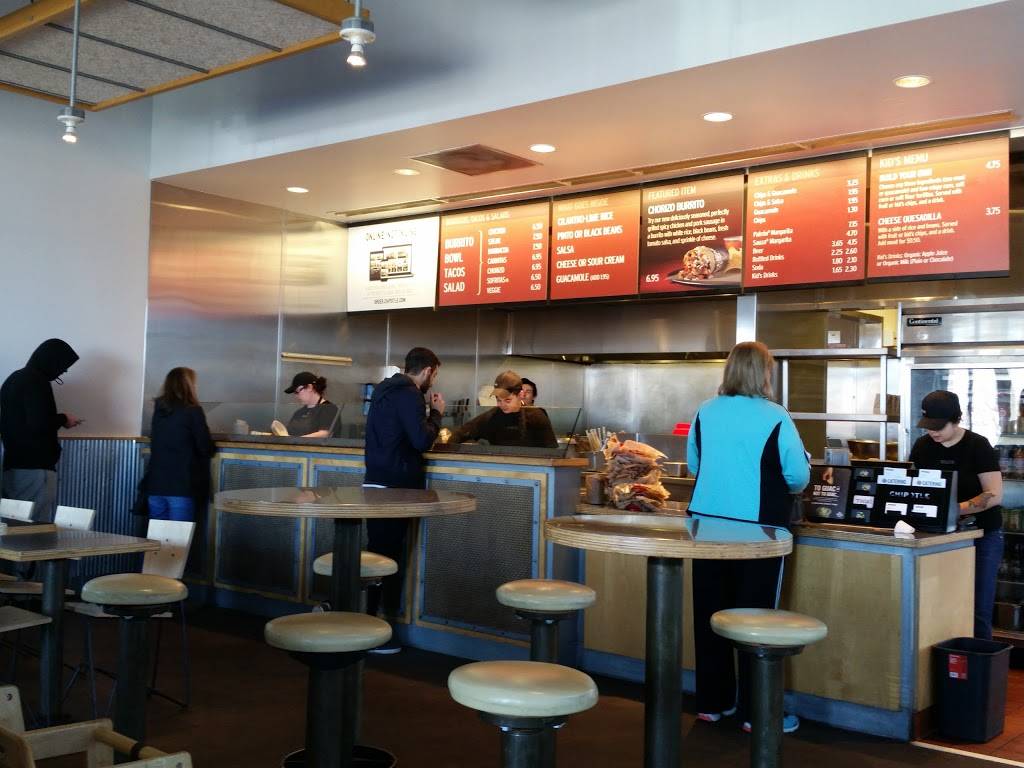 Chipotle Mexican Grill | restaurant | 17999 Bagley Rd, Middleburg Heights, OH 44130, USA | 4402435041 OR +1 440-243-5041