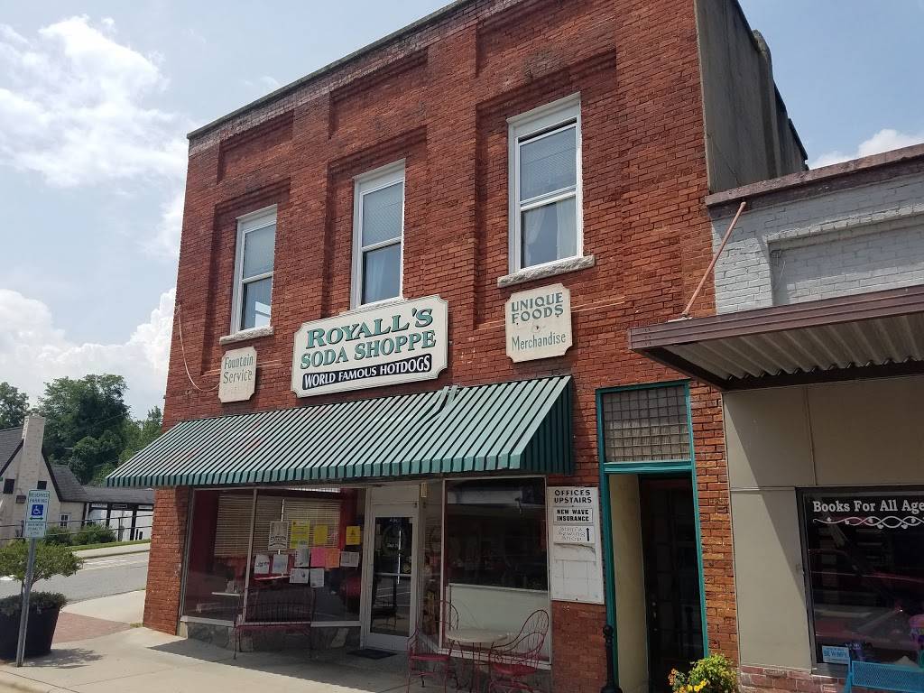 Royalls Soda Shop Inc | restaurant | 128 W Main St, Elkin, NC 28621, USA | 3368350028 OR +1 336-835-0028
