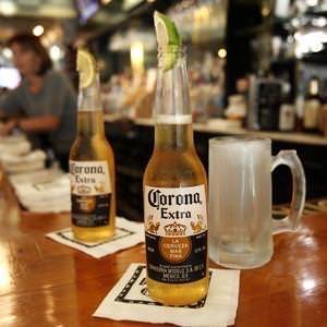 Rio Verde Miami | restaurant | 3305 NW 32nd Ave, Miami, FL 33142, USA | 3054180629 OR +1 305-418-0629