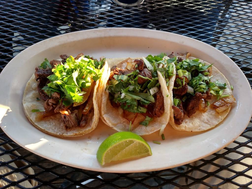 La Vallesana | restaurant | 2801 Cherokee St, St. Louis, MO 63118, USA | 3147764223 OR +1 314-776-4223