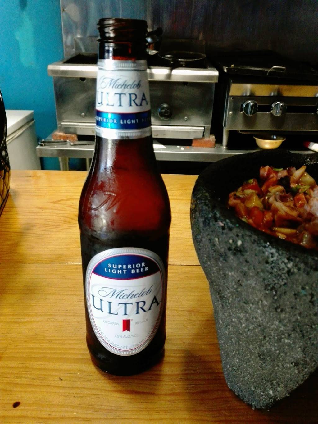 Restauran De Mariscos Imbiss | restaurant | Avenida Circunvalación 121, Rio Tijuana 3ra Etapa, Tijuana, B.C., Mexico | 016647276818 OR +52 664 727 6818