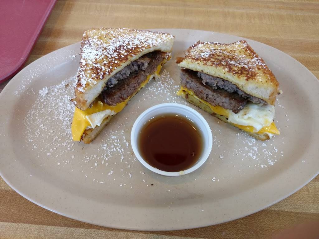 Tudors Biscuit World | restaurant | 810 W 2nd St, Xenia, OH 45385, USA | 9373723300 OR +1 937-372-3300