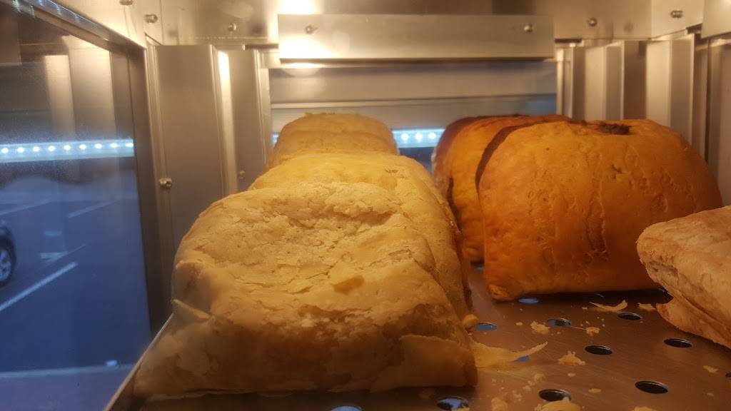 Mels RoadSide Flavors Food Truck | restaurant | Nassau Rd, Roosevelt, NY 11575, USA | 5164949262 OR +1 516-494-9262