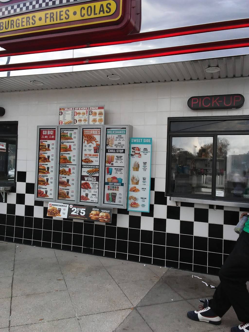 Checkers | restaurant | 1526 Kings Rd, Jacksonville, FL 32209, USA | 9047911100 OR +1 904-791-1100