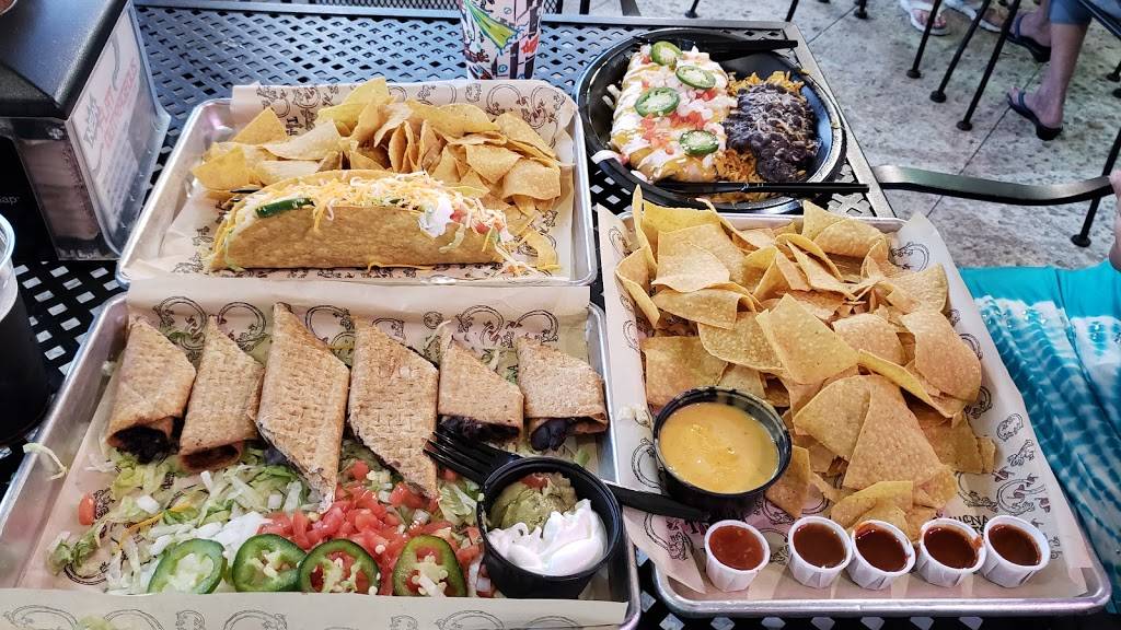 Tijuana Flats | restaurant | 13860 Wellington Trace, Wellington, FL 33414, USA | 5617845554 OR +1 561-784-5554