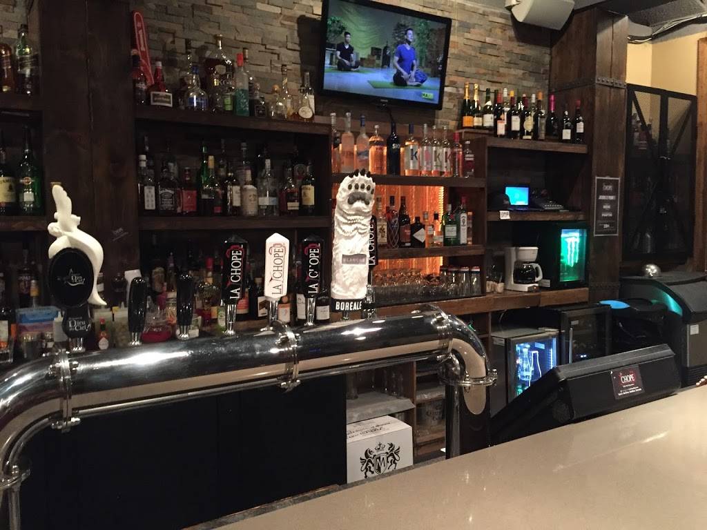 La Chope | restaurant | 316 Rue Saint Georges, Saint-Jérôme, QC J7Z 5A8, Canada | 4505043676 OR +1 450-504-3676