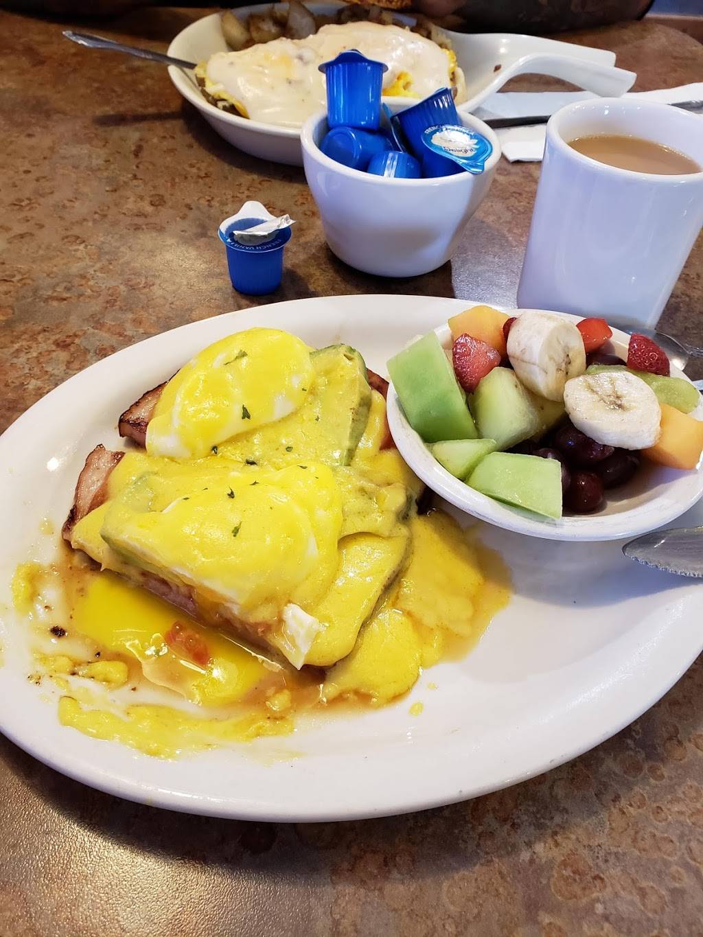 Perkos Cafe | restaurant | 2120 Patterson Rd, Riverbank, CA 95367, USA | 2098630200 OR +1 209-863-0200