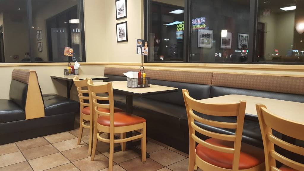 Dairy Queen Grill & Chill | restaurant | 1742 Wabash Ave, Springfield, IL 62704, USA | 2175470900 OR +1 217-547-0900