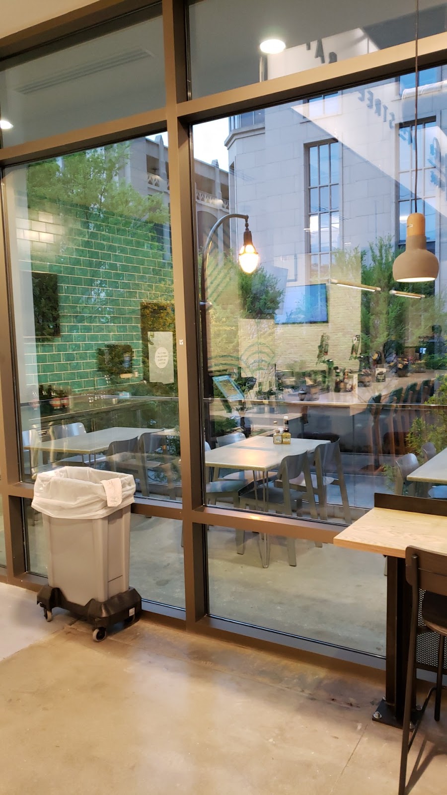 14th Street Bar | restaurant | 22 14th St NW, Atlanta, GA 30309, USA | 4705524201 OR +1 470-552-4201