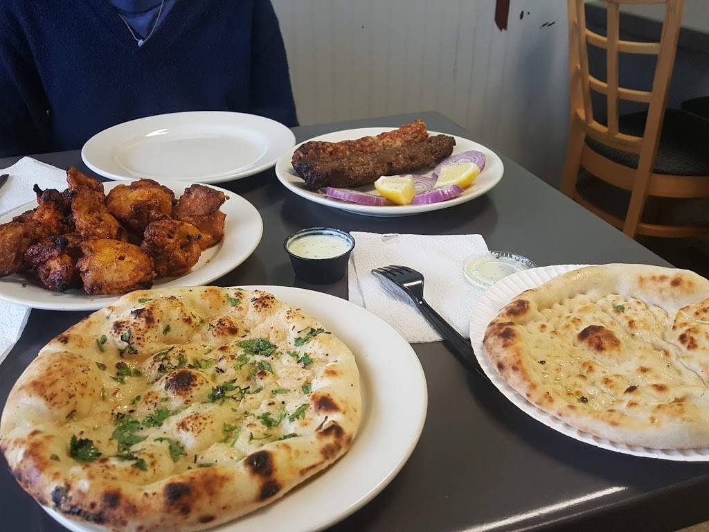 Kabob Hut | restaurant | 163 Squire Rd, Revere, MA 02151, USA | 7812843138 OR +1 781-284-3138