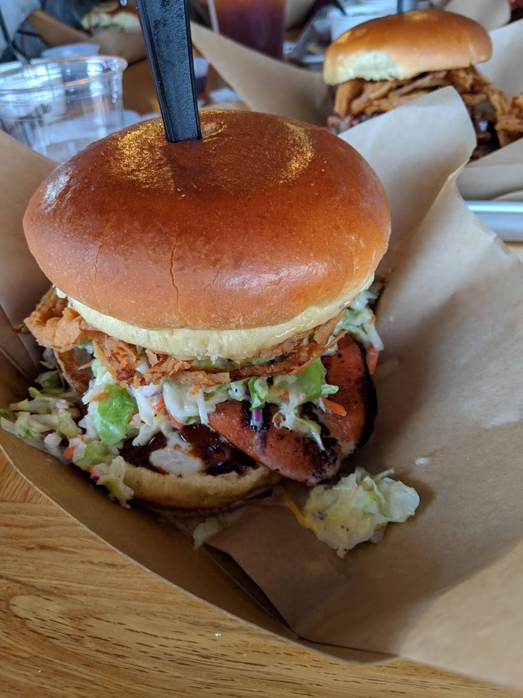 Balboa Barbie Q | restaurant | 600 E Bay Ave, Newport Beach, CA 92661, USA | 9496734000 OR +1 949-673-4000