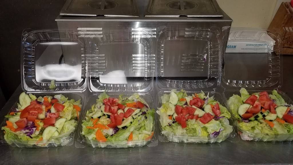 Amicis | meal takeaway | 451 High St, Medford, MA 02155, USA | 7813955444 OR +1 781-395-5444