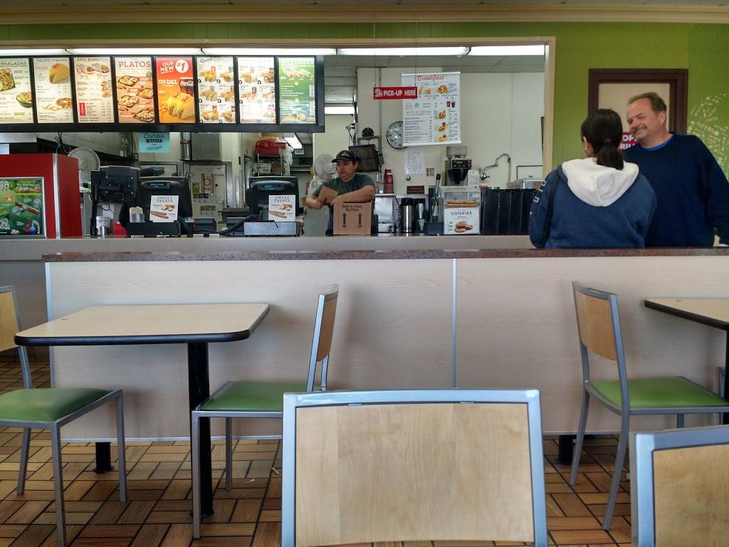 Del Taco | meal takeaway | 15470 Palmdale Rd, Victorville, CA 92395, USA | 7602416410 OR +1 760-241-6410