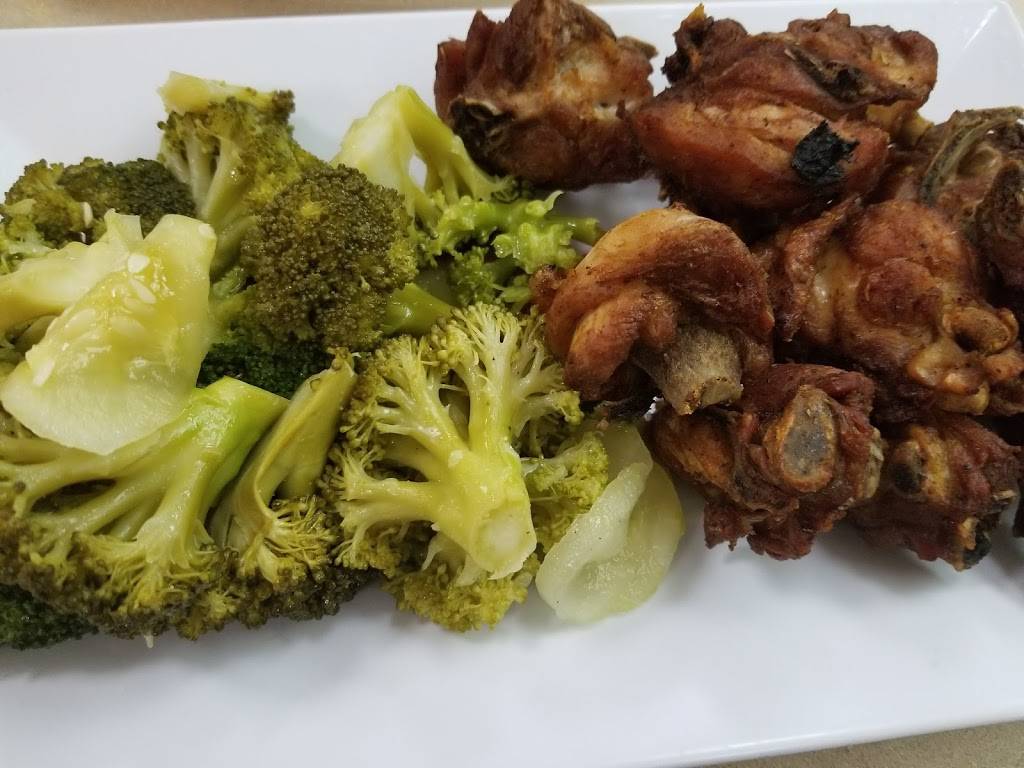 Randall | restaurant | 1328 Randall Ave, Bronx, NY 10474, USA | 7183280343 OR +1 718-328-0343