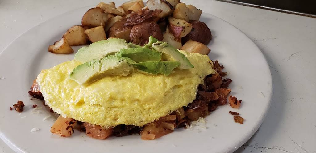 Karvins Restaurant & Lunch | restaurant | 13806 1st Ave S, Burien, WA 98168, USA | 2068387480 OR +1 206-838-7480