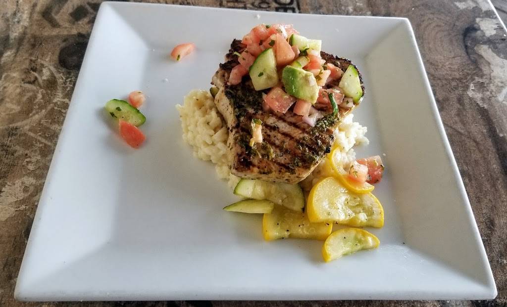 Lockside Bar and Grill | restaurant | 200 N Battlefield Blvd, Chesapeake, VA 23320, USA | 7574105999 OR +1 757-410-5999