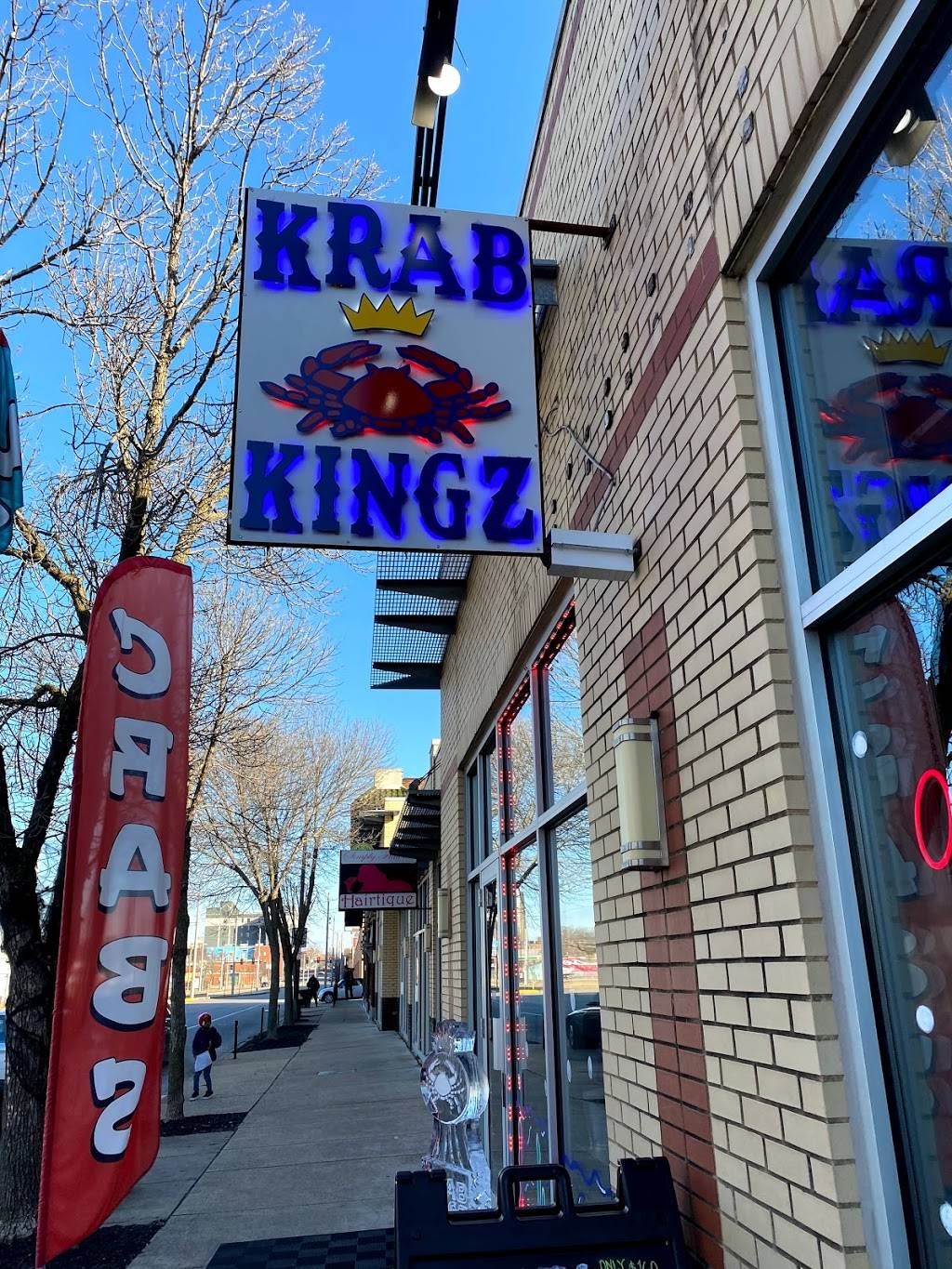 Krab Kingz | restaurant | 5860 Delmar Blvd, St. Louis, MO 63112, USA | 3143902004 OR +1 314-390-2004
