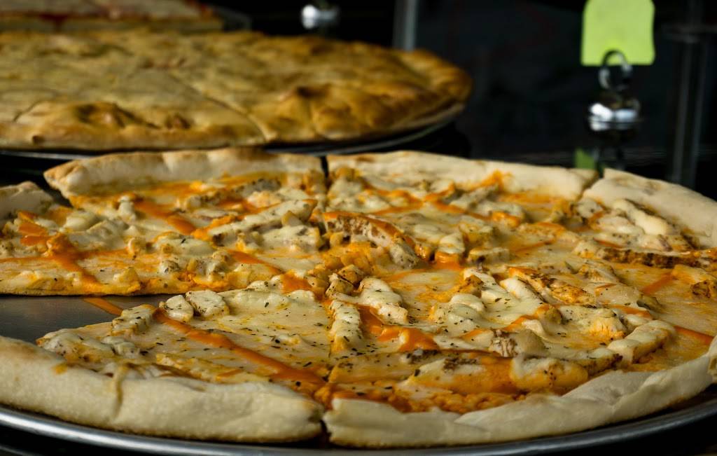 Sals Pizza And Italian Restaurant | restaurant | 920 W Main St, New Holland, PA 17557, USA | 7176617200 OR +1 717-661-7200