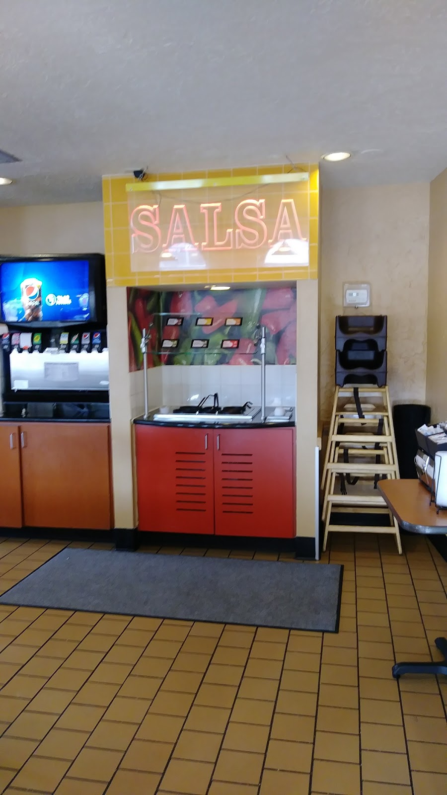 Taco Johns | restaurant | 450 N Center St, Rock Springs, WY 82901, USA | 3073622252 OR +1 307-362-2252