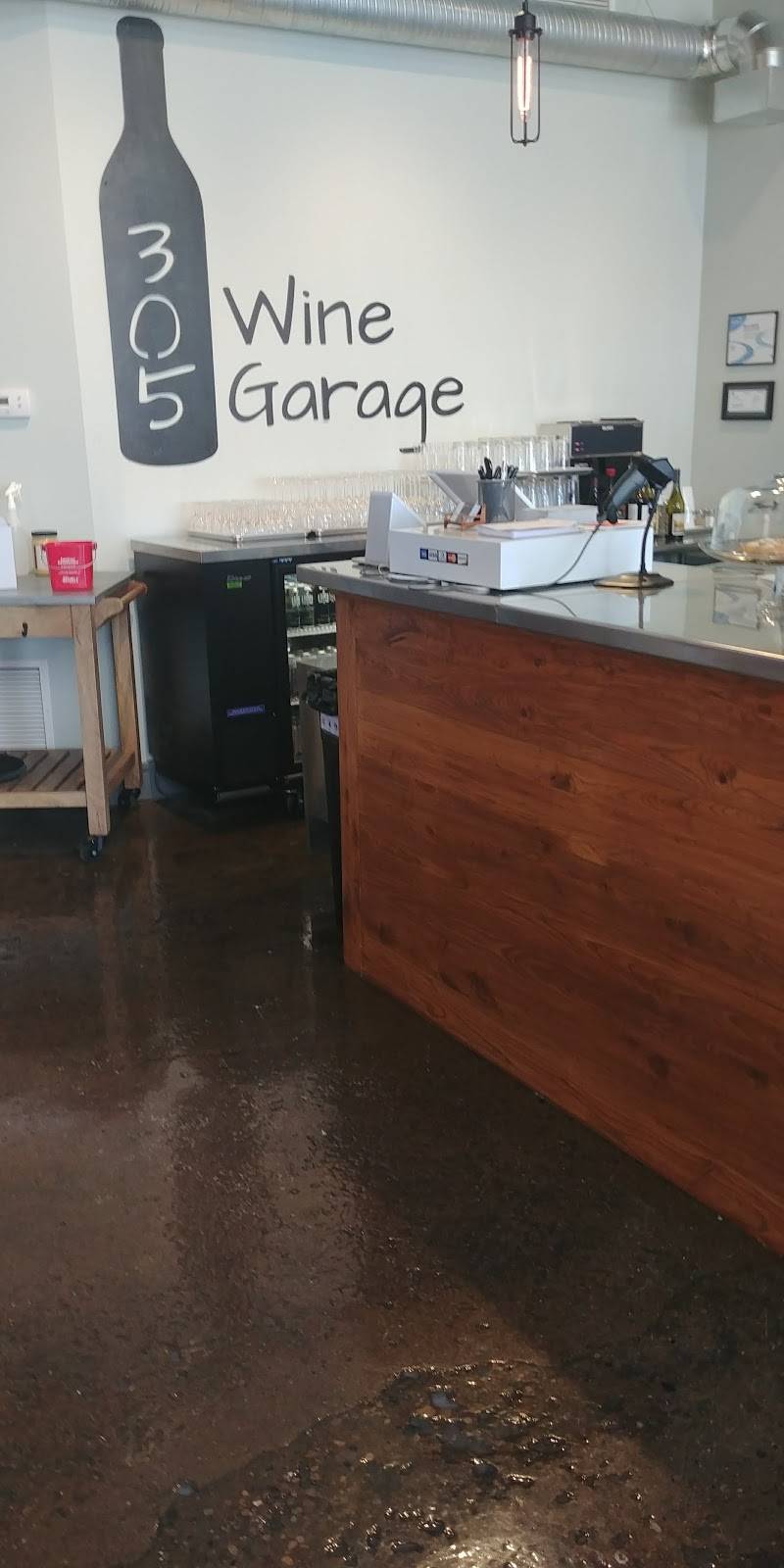 305 Wine Garage Inc | restaurant | 305 S Main St suite a, Fortville, IN 46040, USA | 3177474775 OR +1 317-747-4775