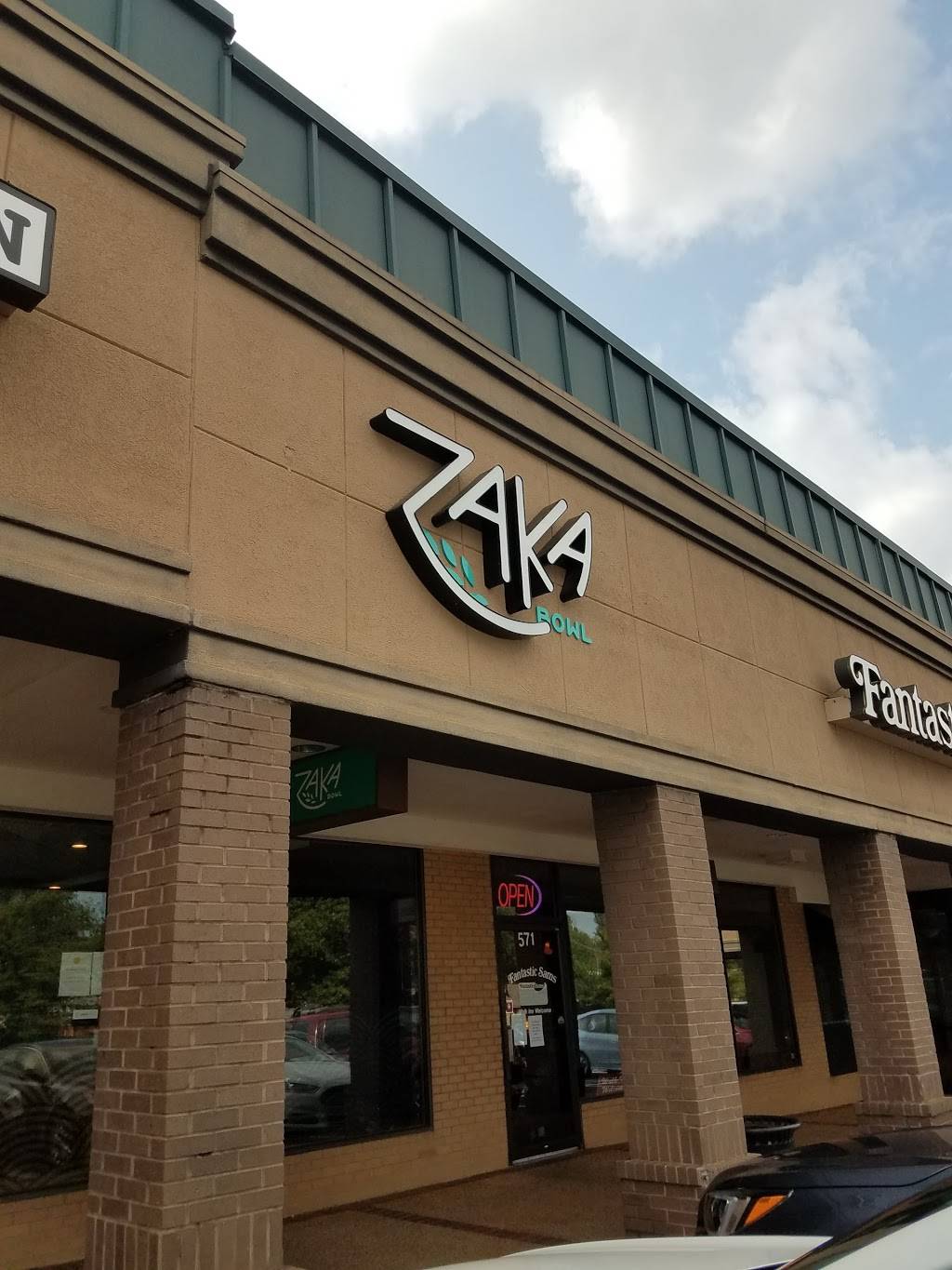 Zaka Bowl | restaurant | 575 Erin Dr, Memphis, TN 38117, USA | 9015093105 OR +1 901-509-3105
