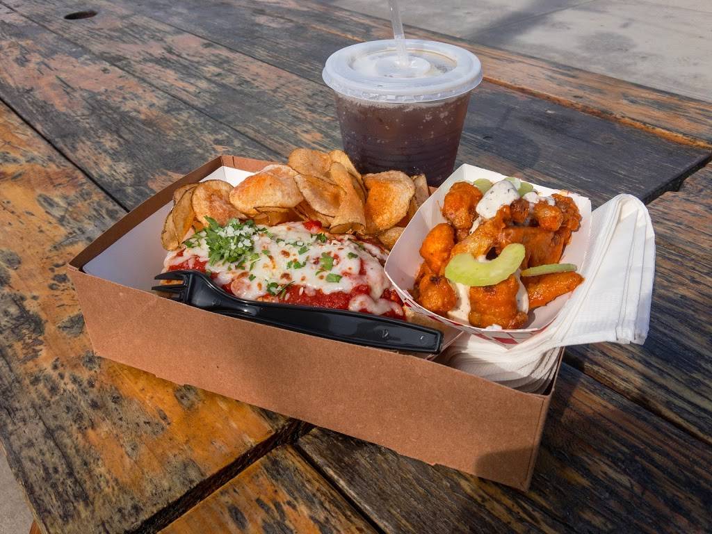 Tackle Box | restaurant | 3029 E Shore Ave, Corona Del Mar, CA 92625, USA | 9497230502 OR +1 949-723-0502