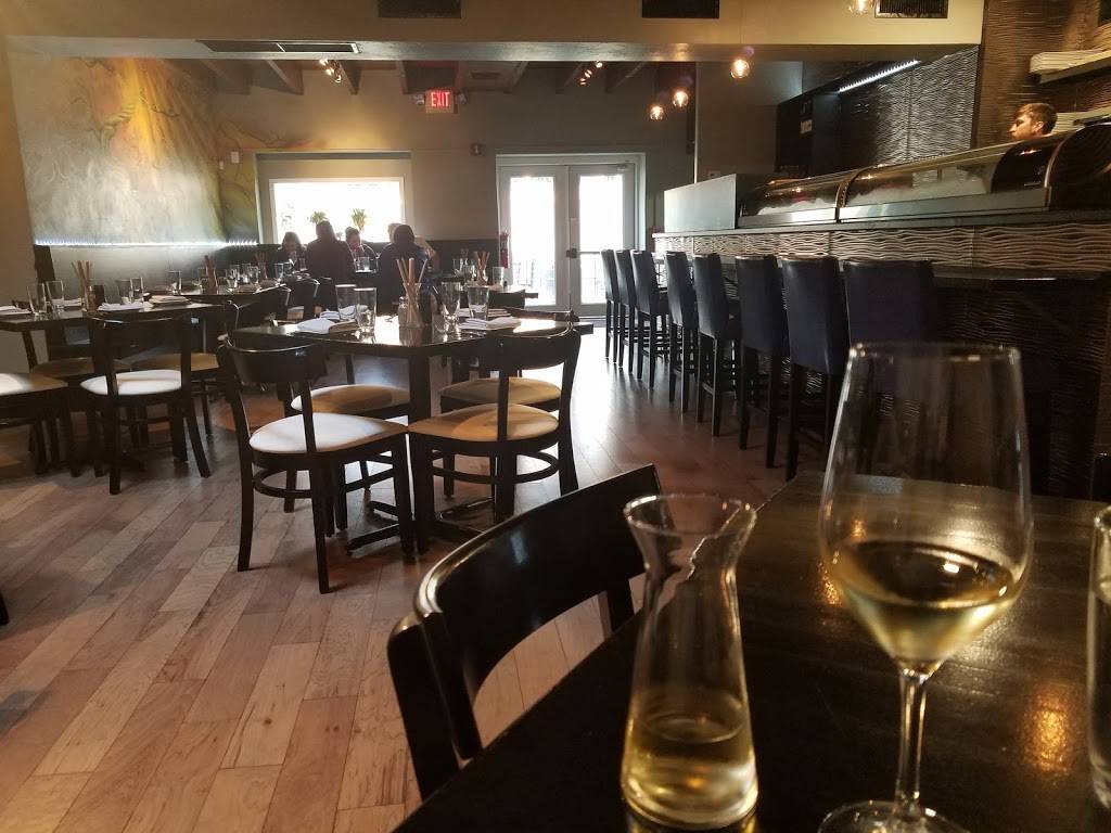 The General | restaurant | 646 Germantown Pike, Lafayette Hill, PA 19444, USA | 6102346189 OR +1 610-234-6189