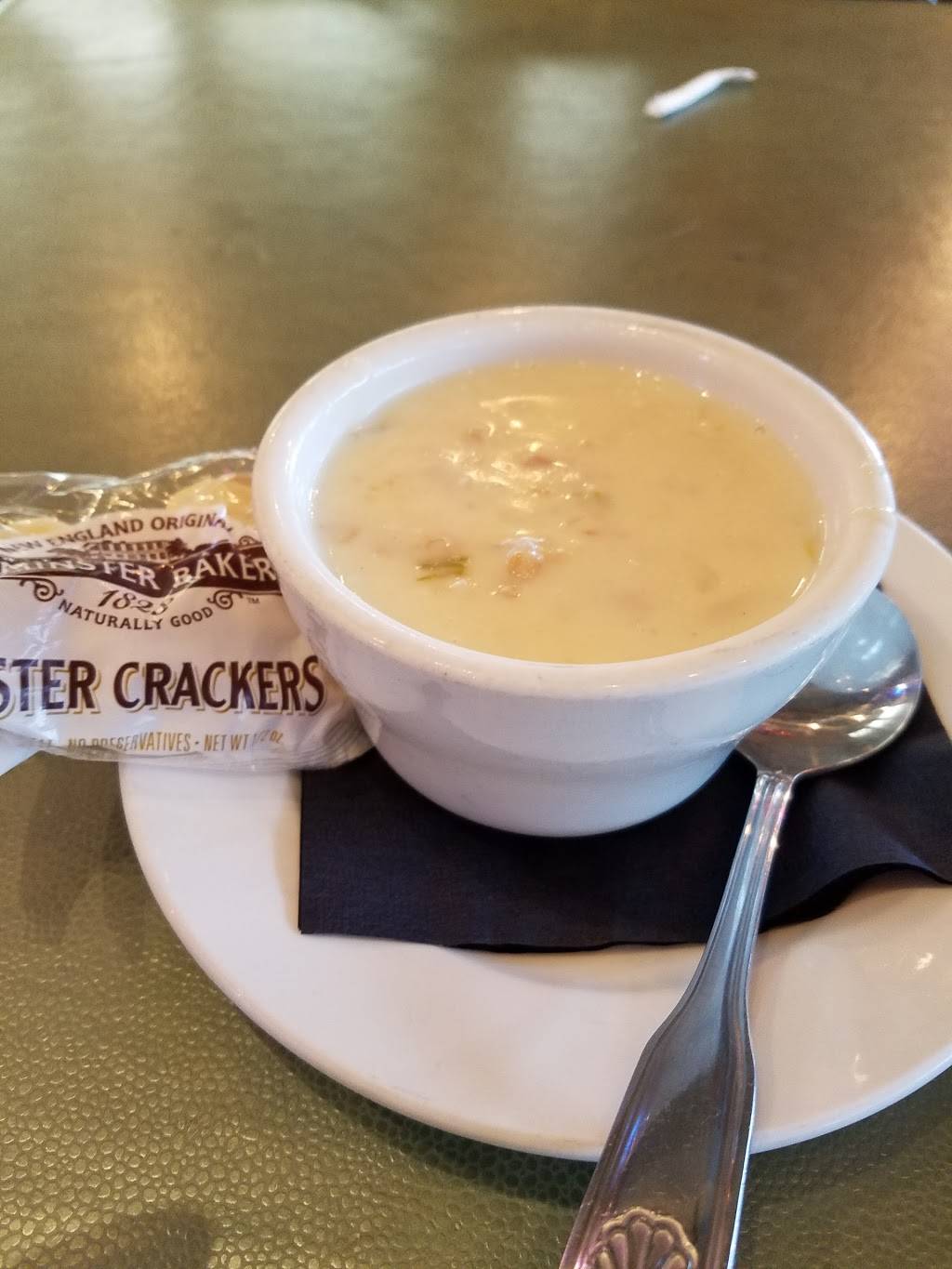 Tin Fish | restaurant | 10053 Sunset Strip, Sunrise, FL 33322, USA | 9547664627 OR +1 954-766-4627