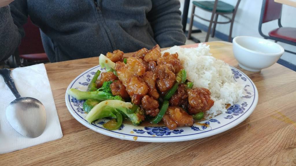 Suilys Cafe | restaurant | 1 San Pedro Rd, Daly City, CA 94014, USA | 6507550343 OR +1 650-755-0343