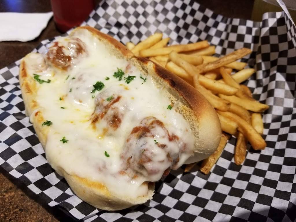 Uptown Food & Beverage Co. | restaurant | 302 SW Maple St, Ankeny, IA 50023, USA | 5159641800 OR +1 515-964-1800