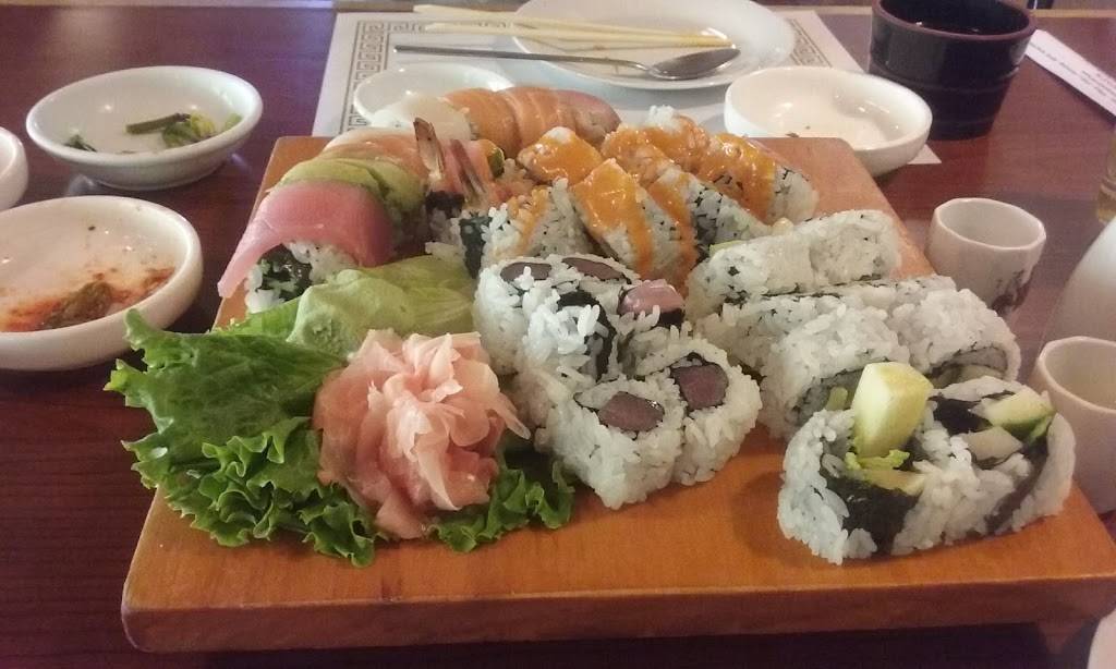 Seoul Garden | restaurant | 1025 W McKinley Ave, Mishawaka, IN 46545, USA | 5742556960 OR +1 574-255-6960