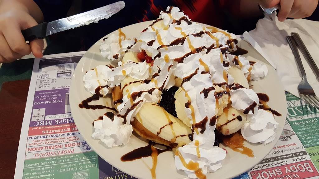 Sophias House of Pancakes | restaurant | 1647 Mall Dr, Benton Harbor, MI 49022, USA | 2699347688 OR +1 269-934-7688