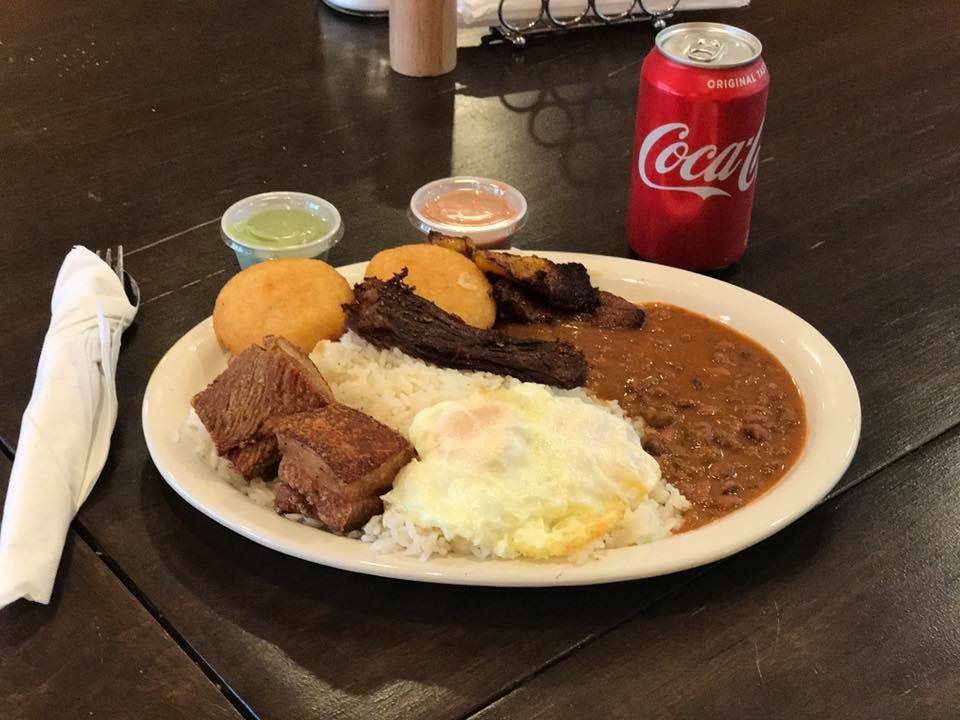 Tu Casa Restaurant LLC | restaurant | 2989 W 71st St, Indianapolis, IN 46268, USA | 3172952644 OR +1 317-295-2644