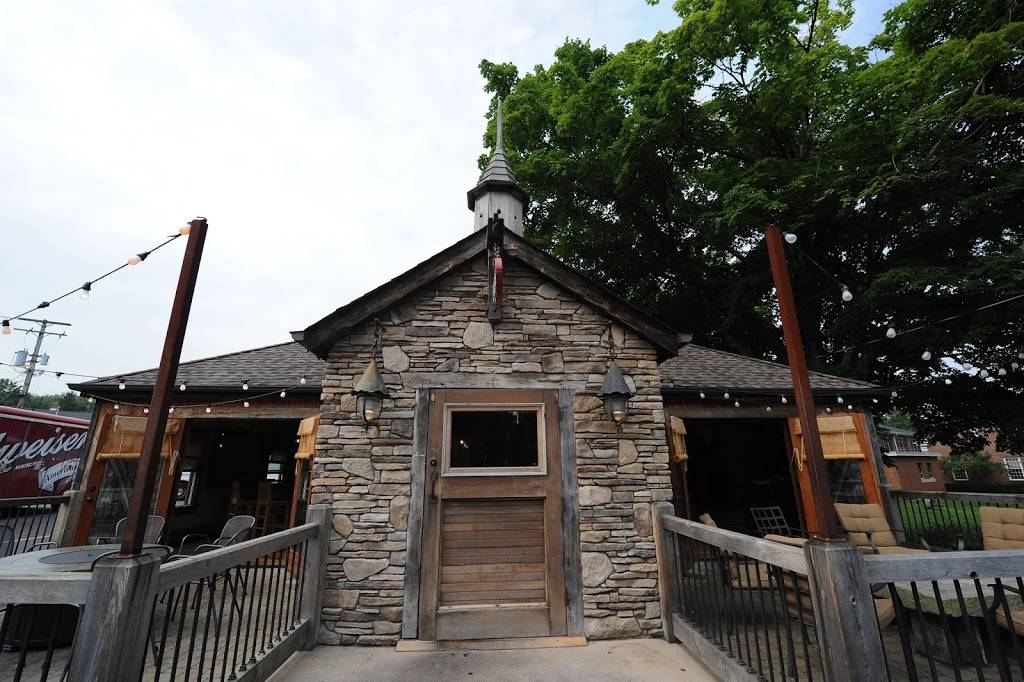 Burntwood Tavern Chagrin Falls | restaurant | 504 E Washington St, Chagrin Falls, OH 44022, USA | 4403181560 OR +1 440-318-1560